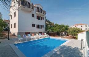 2 Bedroom Gorgeous Apartment In Supetar